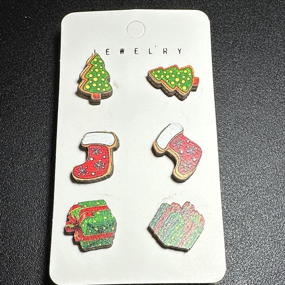 Festive Holiday Earrings Set - Red, Green, Brown - Picture 7 of 7